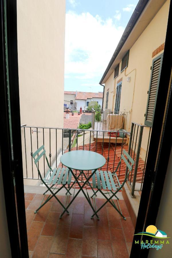 Maremma Holidays -Residenza Olesia Follonica Dış mekan fotoğraf